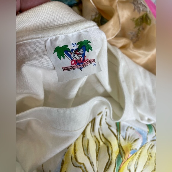 VINTAGE Cabo San Lucas Shirt Medium 90s Cotton Graphic Logo Fish Glitter - Picture 2 of 7